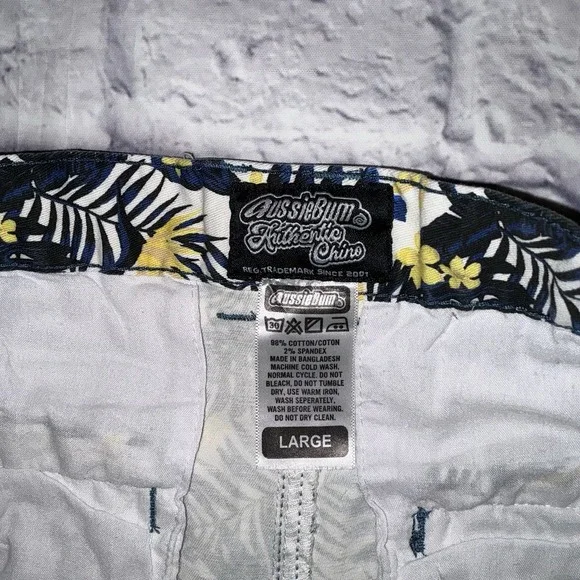 AUSSIEBUM Casual‎ Short Men Large Navy Tropical Print Cotton - Picture 2 of 6